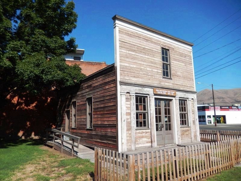 Idaho's First Territorial Capitol Building (1863-1865). Click for full size. Idaho's First Territorial Capitol Building (1863-1865) image. Click for full size.