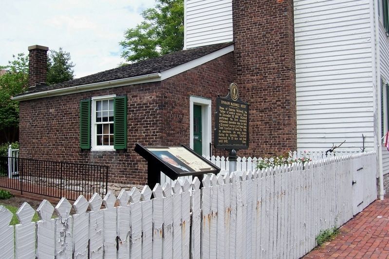Ephraim McDowell House Marker image. Click for full size.