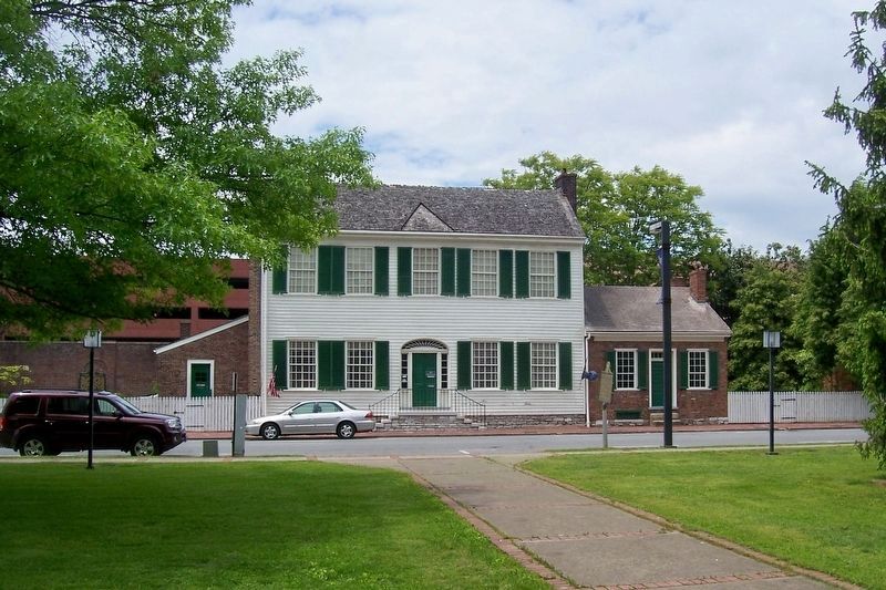 Ephraim McDowell House image. Click for full size.