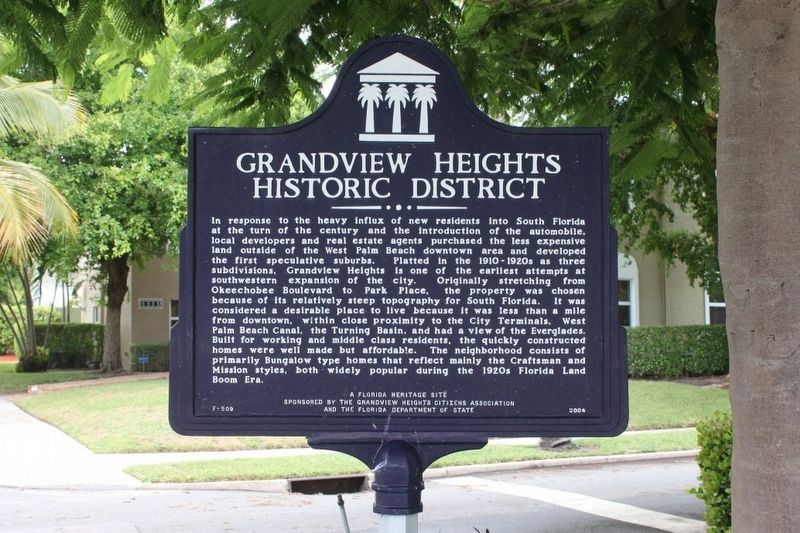 Grandview Heights Historic District Marker - pre-restoration/relocation image. Click for full size.