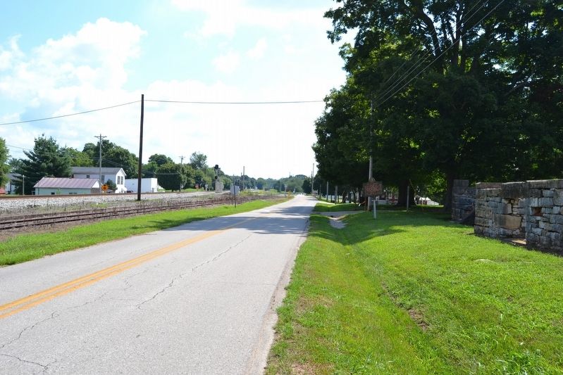 View to East Along Old Dixie Highway image. Click for full size.
