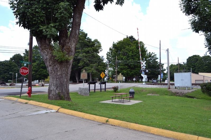 Civil War Markers / Interpretive Signs at Roy Dickey Reynolds Park image. Click for full size.