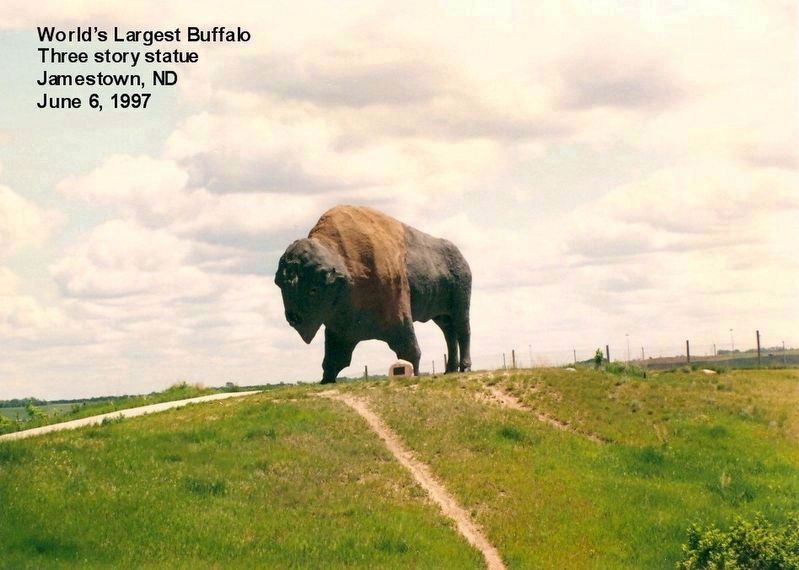 World's Largest Buffalo Statue-Three stories high image. Click for full size.
