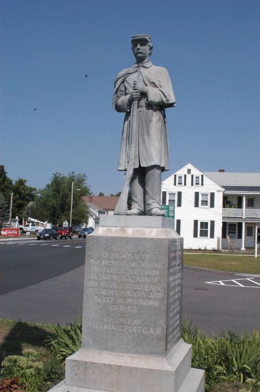 Alton New Hampshire Civil War Memorial image. Click for full size.