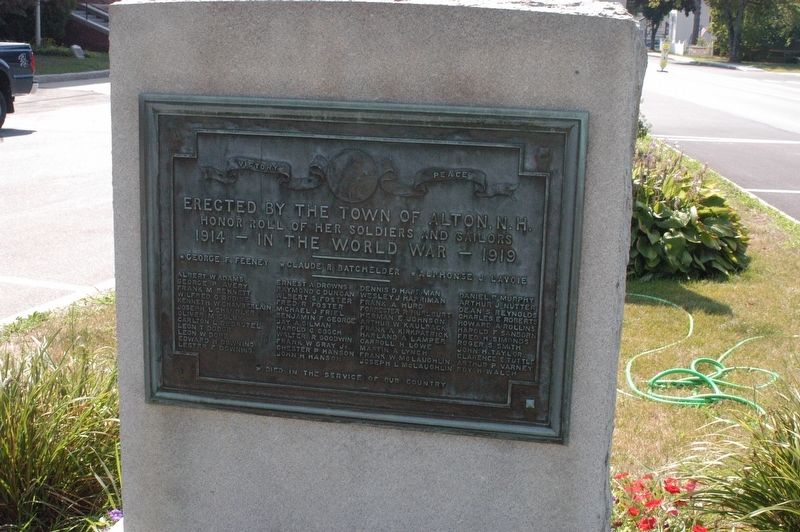 Alton NH World War I Honor Roll Memorial Marker image. Click for full size.