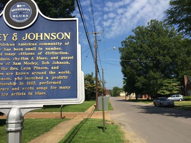 View from marker towards the west.. Click for full size. View from marker towards the west. image. Click for full size.