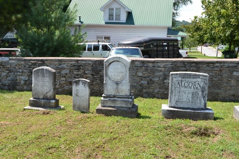Grave of General Edward Henry Hobson (Center) image. Click for full size.