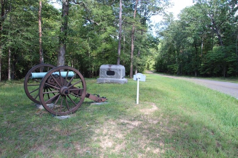 Huggin's Tennessee Battery Marker image. Click for full size.