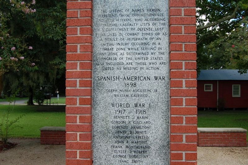 War Veterans Memorial (panel 2) image. Click for full size.