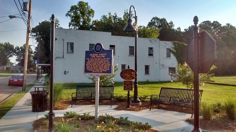 Hickory Street Marker image. Click for full size.