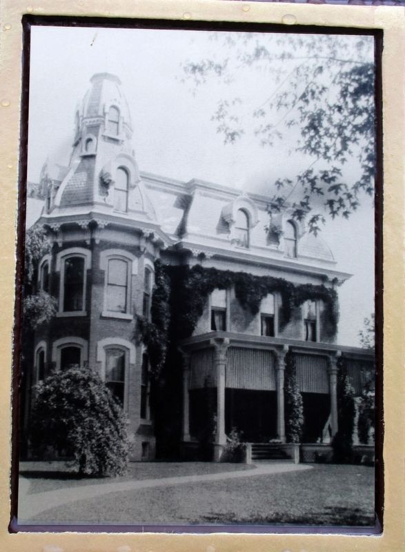 Cummin's Home Marker. Click for full size. Cummin's Home Marker image. Click for full size.