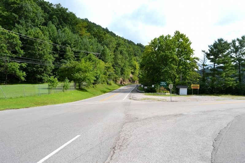 View to Northeast Along State Highway 3086 image. Click for full size.
