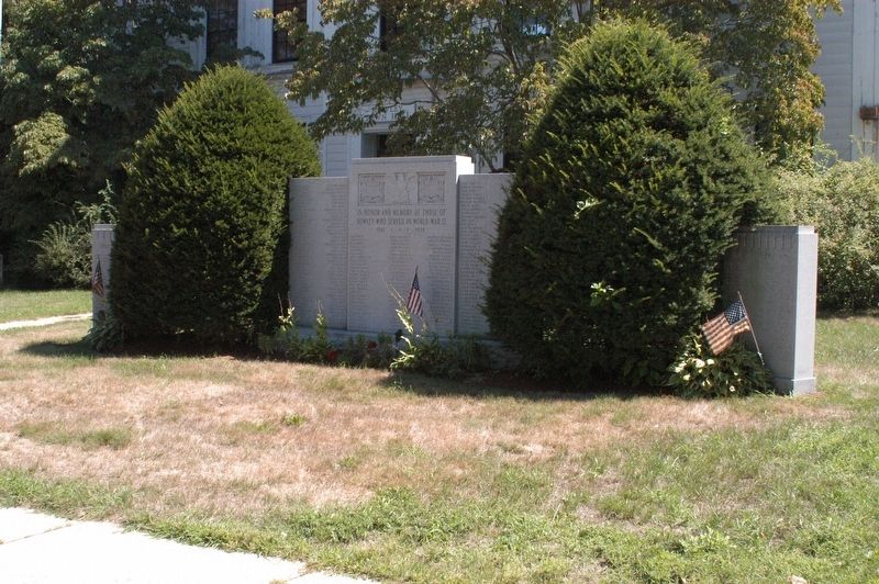 Rowley Massachusetts Viet Nam Honor Roll Memorial Marker. Click for full size. Rowley Massachusetts Viet Nam Honor Roll Memorial Marker image. Click for full size.