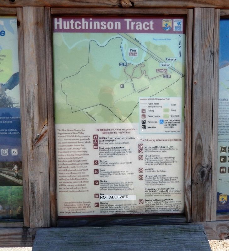 Hutchinson Tract Marker image. Click for full size.