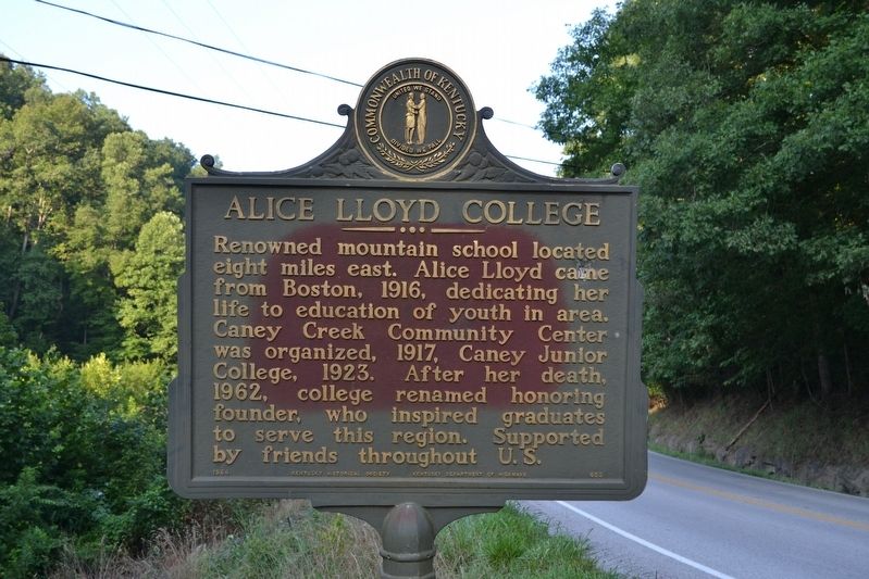 Alice Lloyd College Marker image. Click for full size.