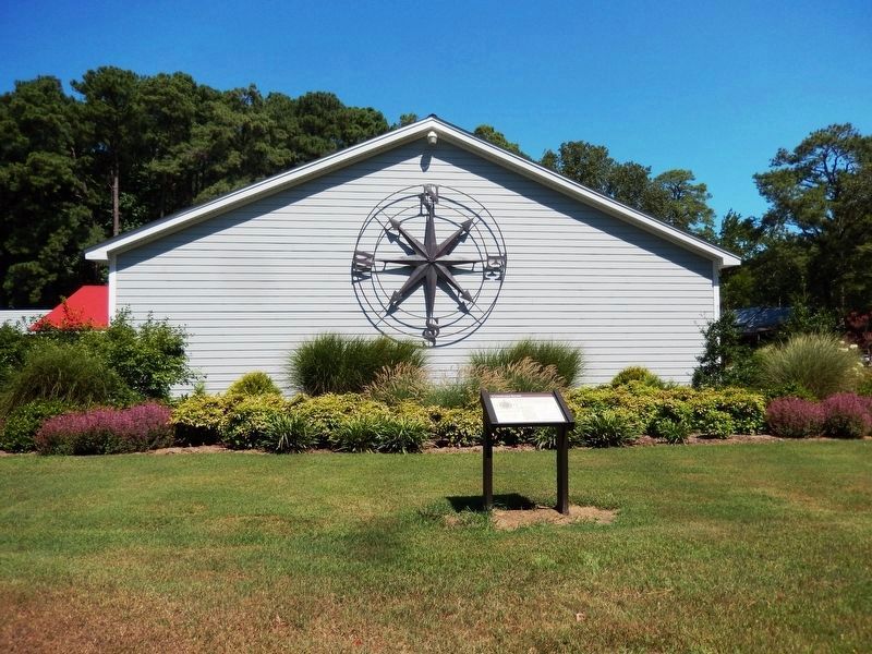Compass Rose Marker image. Click for full size.