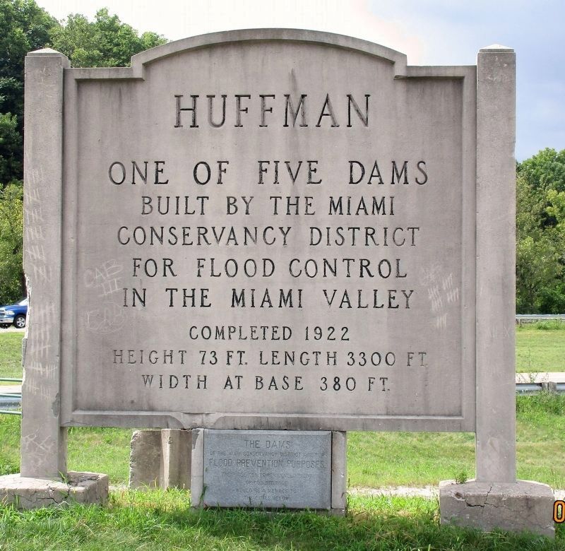 Huffman Dam Marker image. Click for full size.