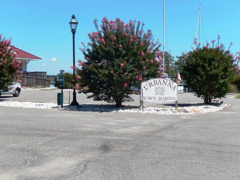 Sign at the entrance to the Urbana Town Marina image. Click for full size.