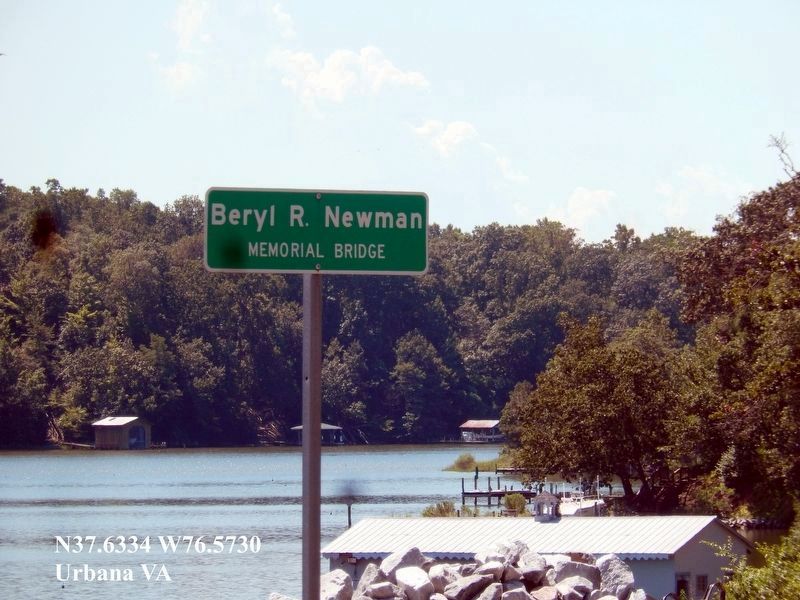 Beryl R. Newman Memorial Bridge sign image. Click for full size.