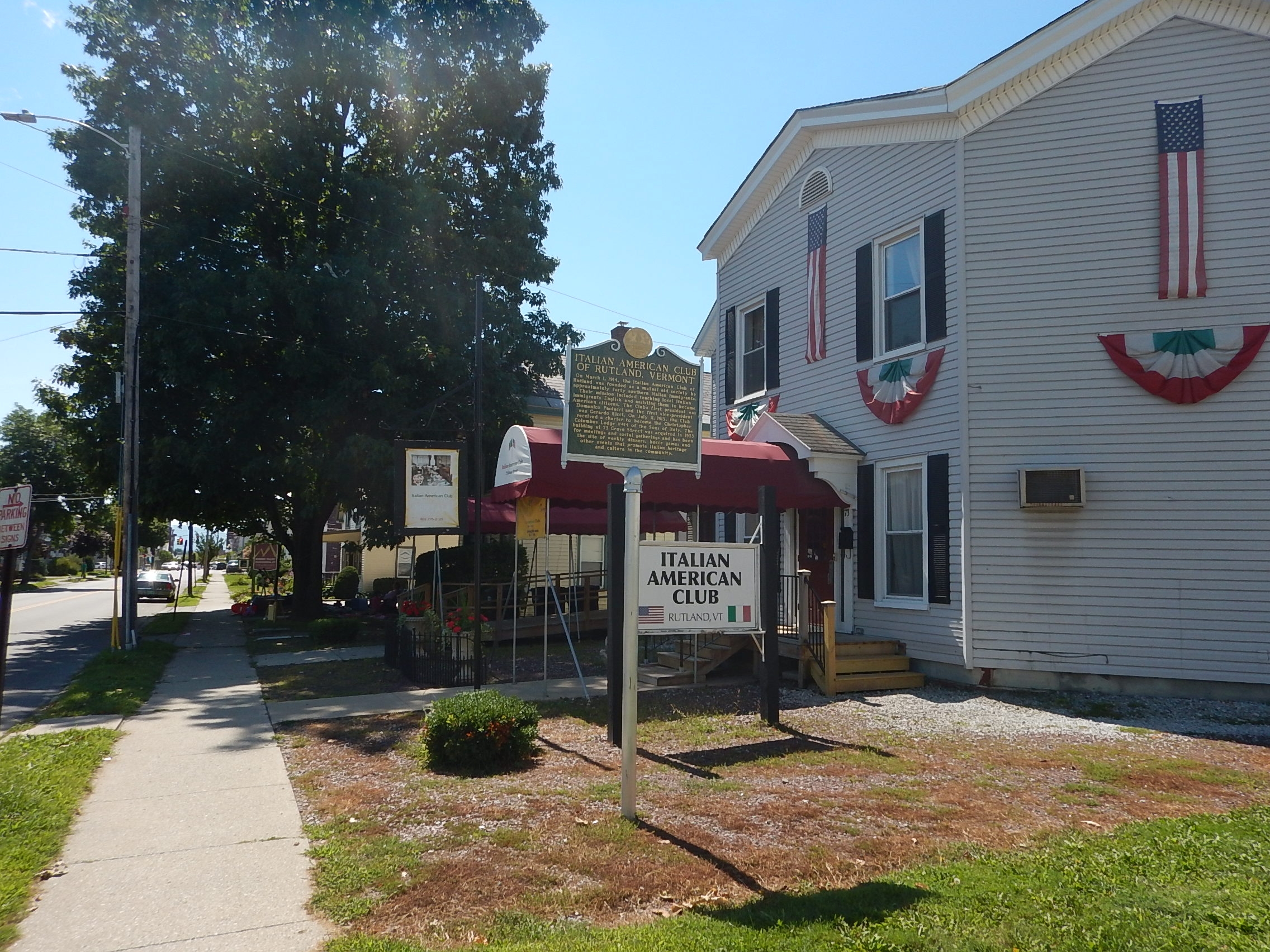 Wideview of Italian American Club of Rutland, Vermont Marker