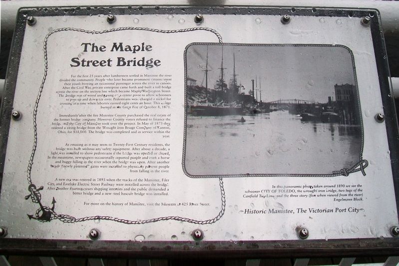 The Maple Street Bridge Marker image. Click for full size.