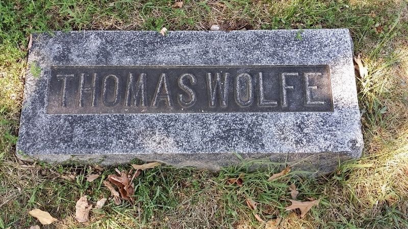 Grave of Thomas Wolfe image. Click for full size.