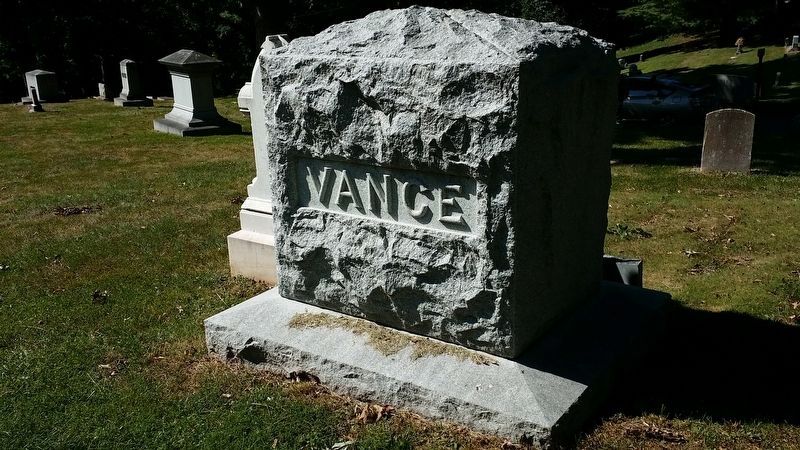 Grave of Zebulon Vance image. Click for full size.