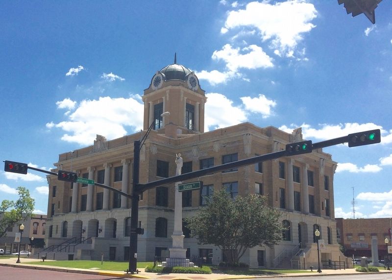 Cooke County Courthouse. Click for full size. Cooke County Courthouse image. Click for full size.