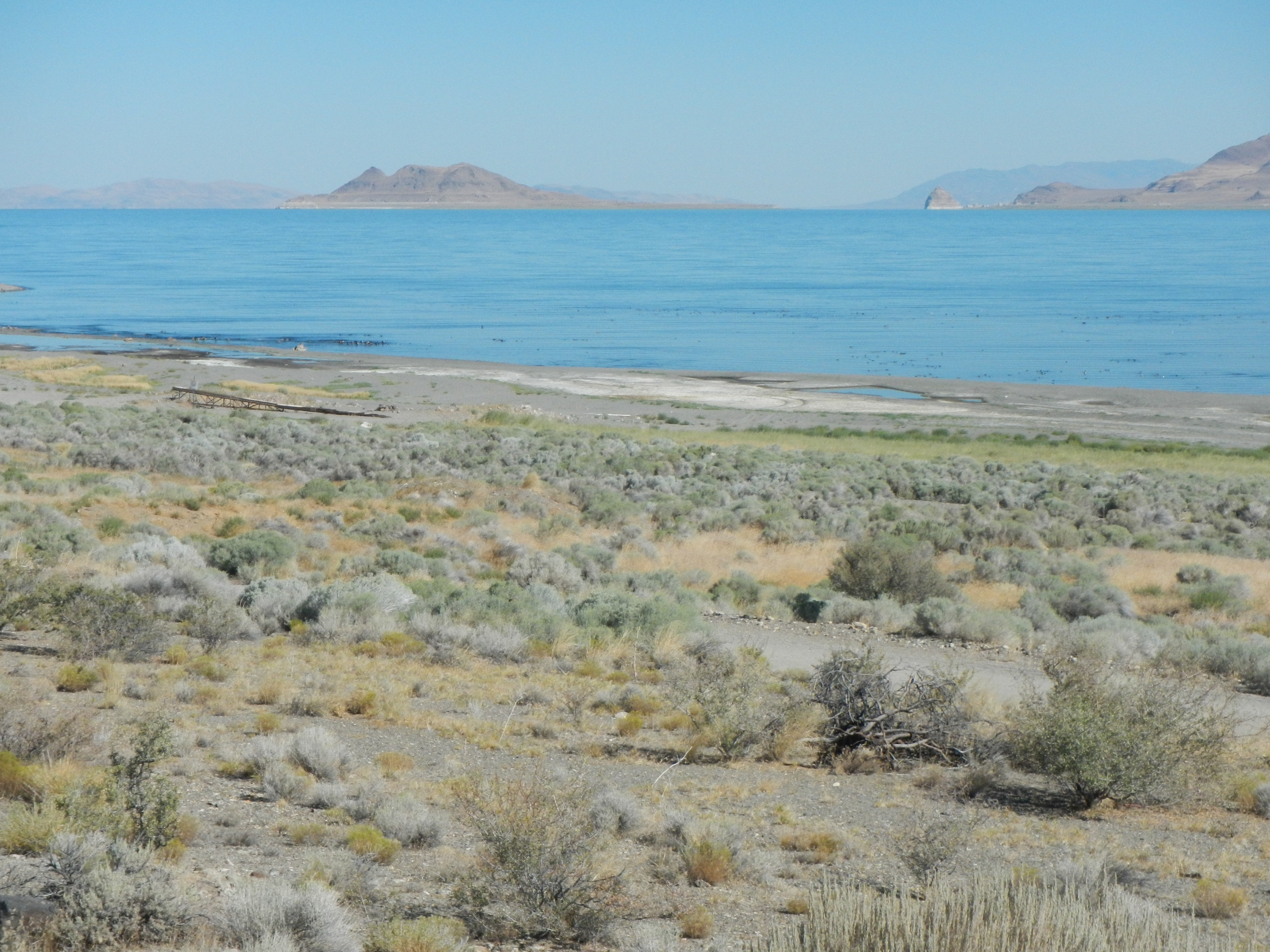 Pyramid Lake from the south