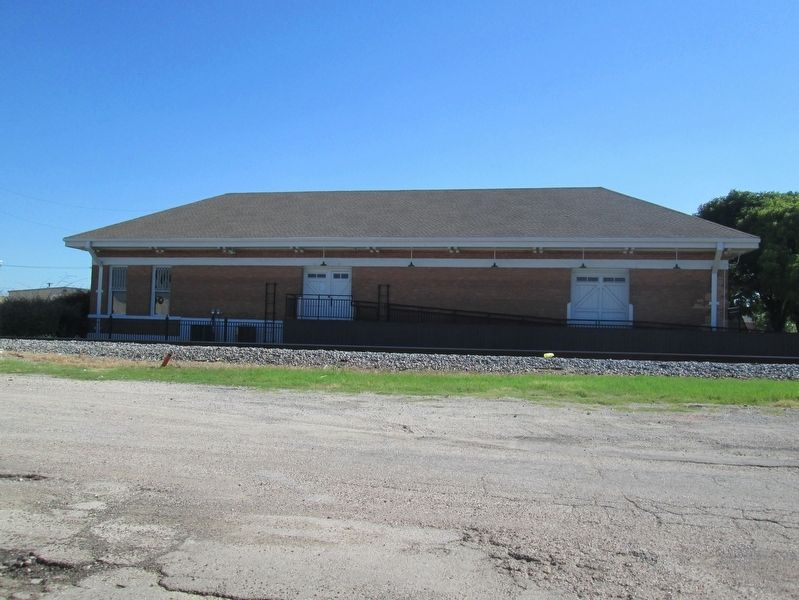Texas & Pacific Railroad Freight Depot. Click for full size. Texas & Pacific Railroad Freight Depot image. Click for full size.