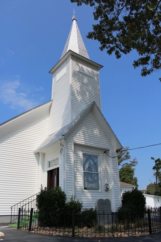 Catherine Nenney Memorial Baptist Church image. Click for full size.