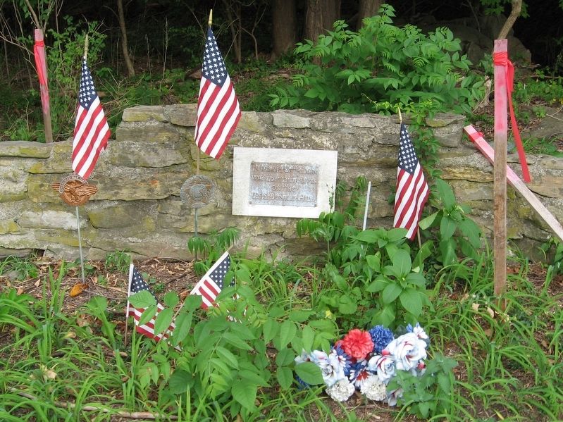 U.S.S. Bunker Hill Memorial image. Click for full size.