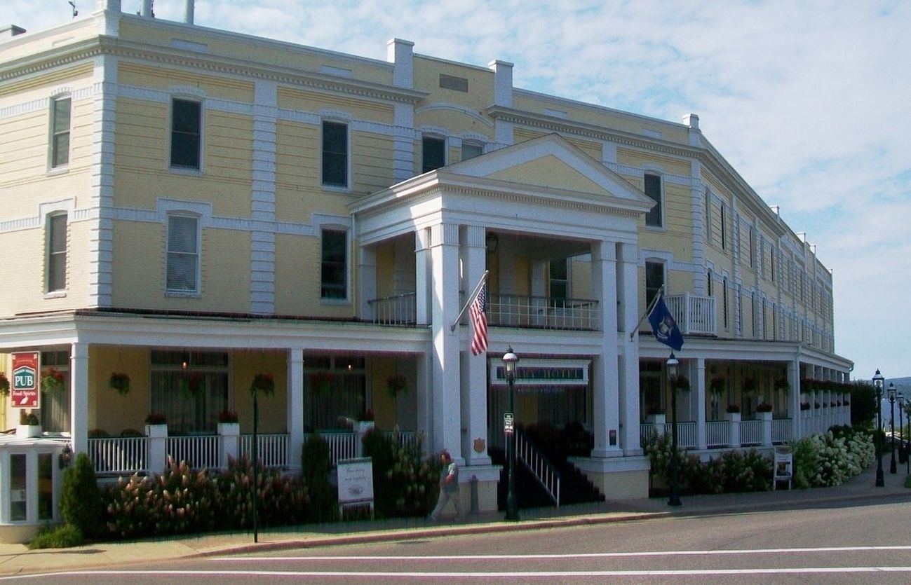 The Perry Hotel and Markers. Click for full size. The Perry Hotel and Markers image. Click for full size.