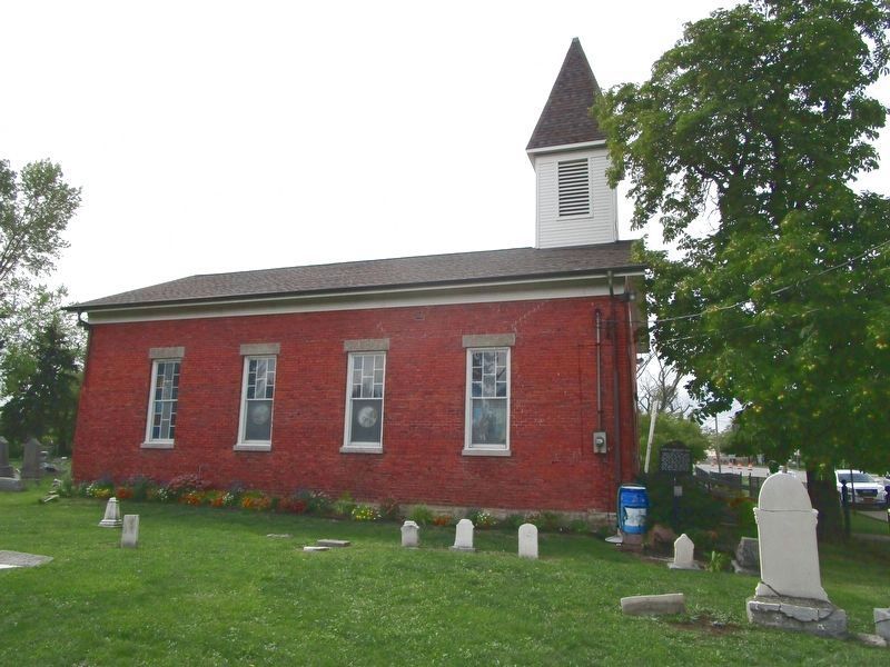 Eberhardt Home Marker at German Evangelical Church image. Click for full size.