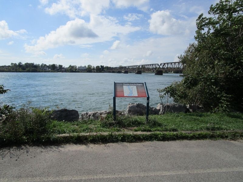 Marker, Niagara River, and Canadian Shore image. Click for full size.