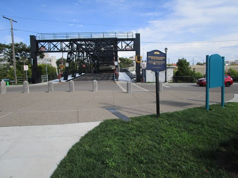 Marker at Ferry Street Bridge. Click for full size. Marker at Ferry Street Bridge image. Click for full size.