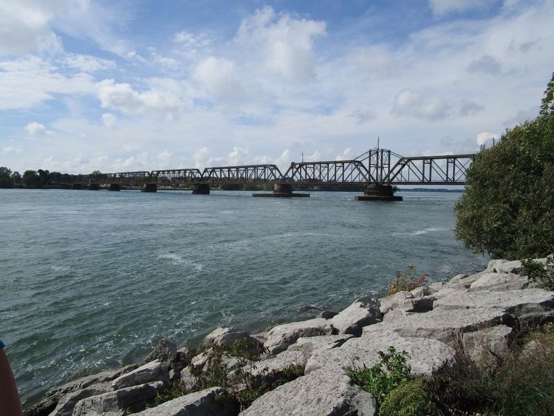 South Side of International Railroad Bridge. Click for full size. South Side of International Railroad Bridge image. Click for full size.