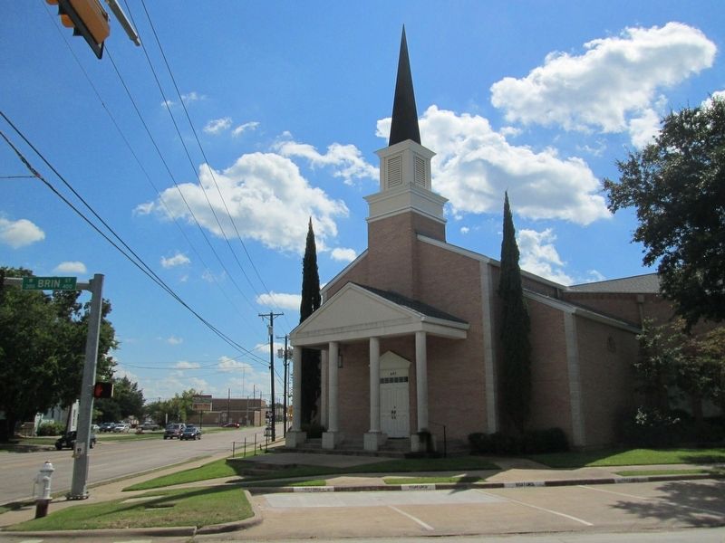 Rockwall and Brin Church of Christ image. Click for full size.