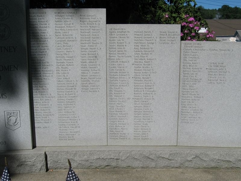 Putney Veterans Monument image. Click for full size.