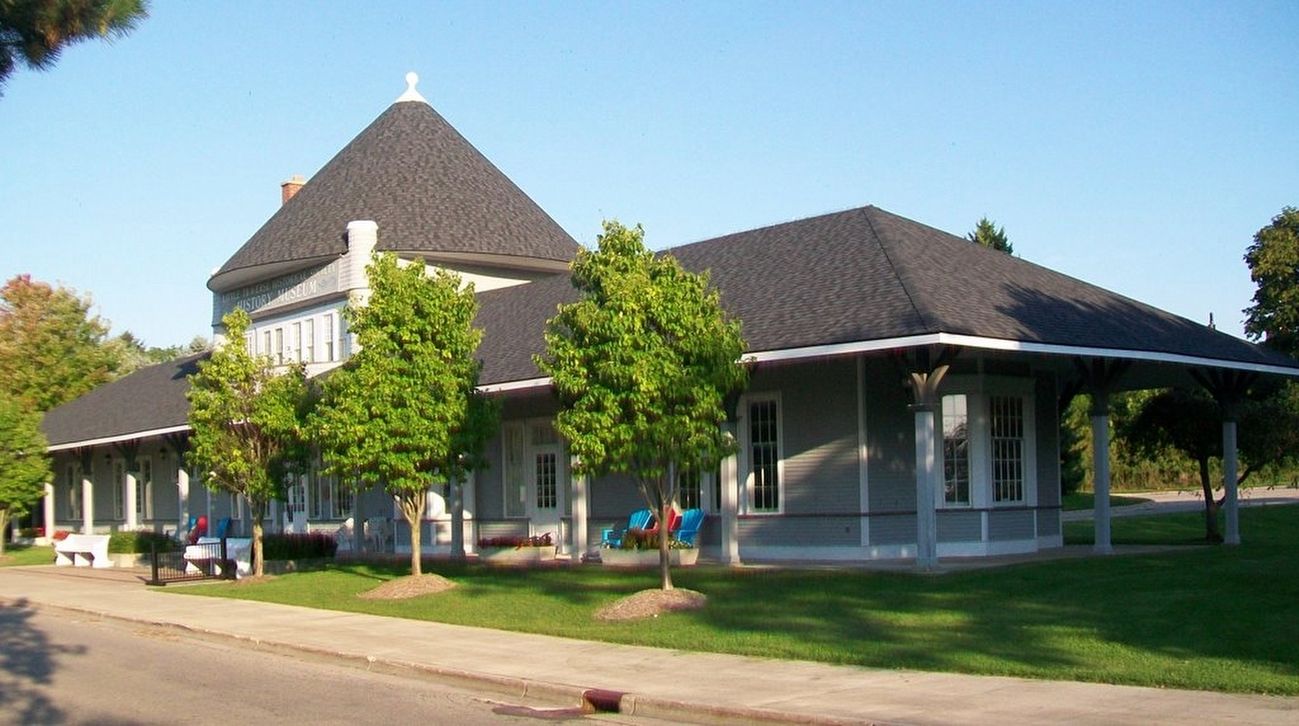 Pere Marquette Railroad Station. Click for full size. Pere Marquette Railroad Station image. Click for full size.