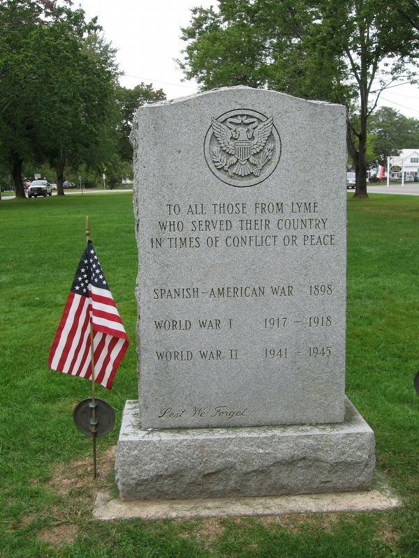 Lyme Veterans Monument image. Click for full size.