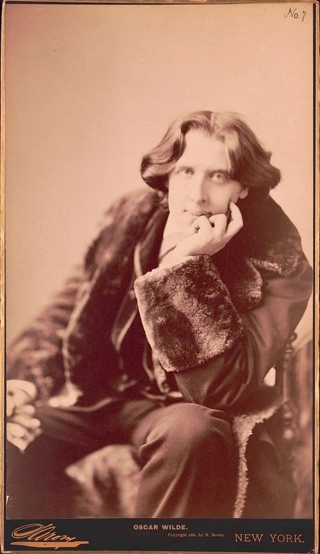 Oscar Wilde image. Click for full size.