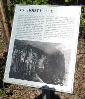 The Hoist House Marker image. Click for full size.