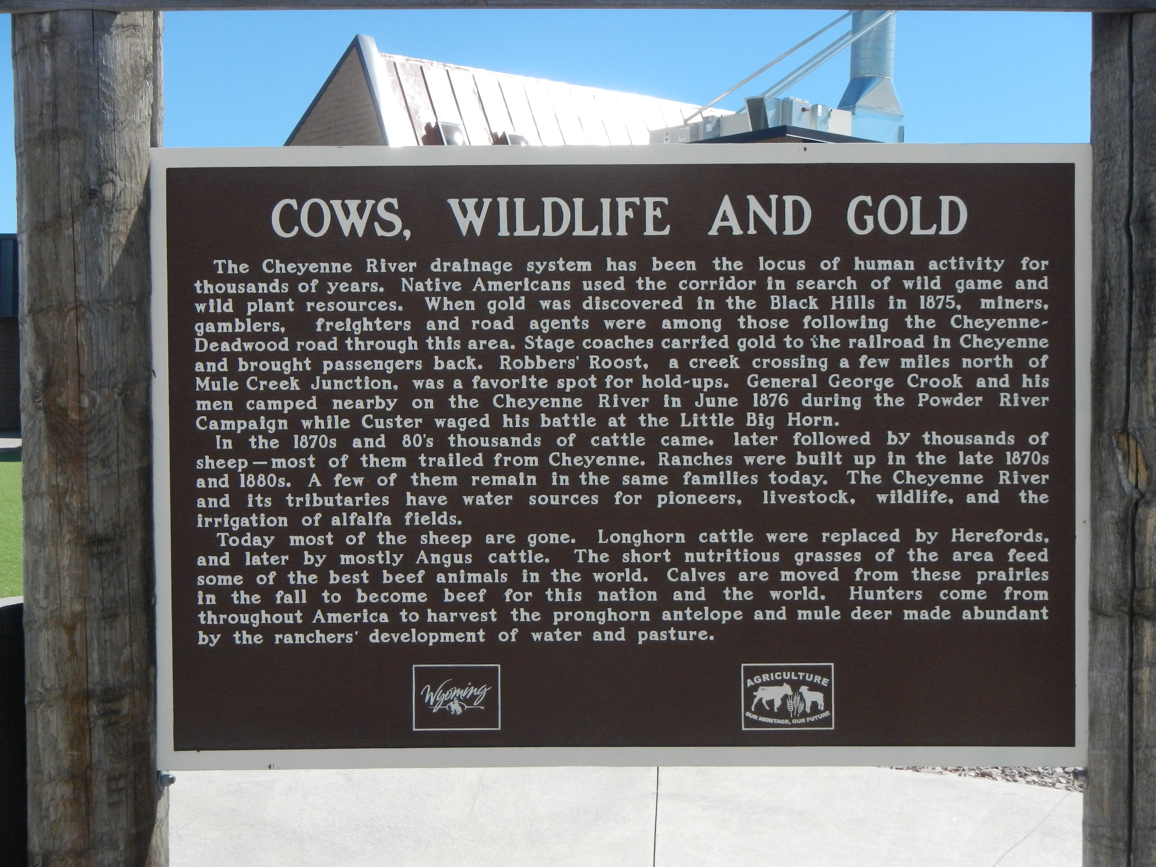 Cows, Wildlife and Gold Marker