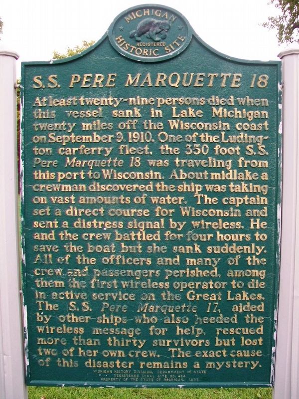 <i>S.S. Pere Marquette 18</i> Marker. Click for full size. <i>S.S. Pere Marquette 18</i> Marker image. Click for full size.