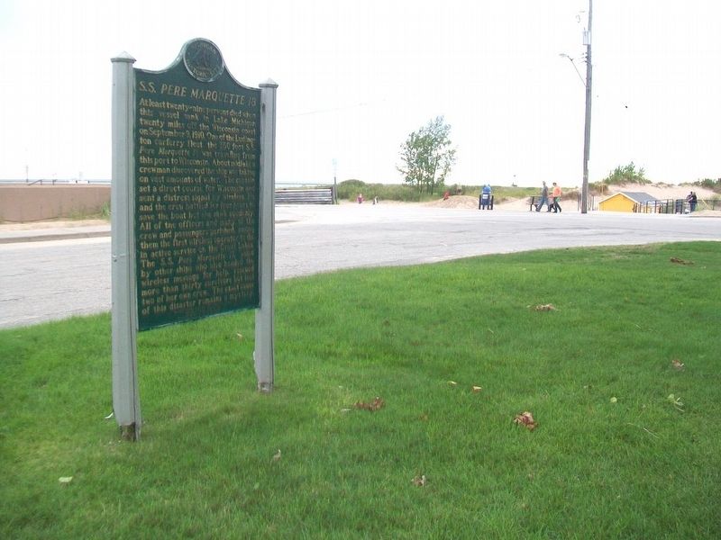 <i>S.S. Pere Marquette 18</i> Marker. Click for full size. <i>S.S. Pere Marquette 18</i> Marker image. Click for full size.