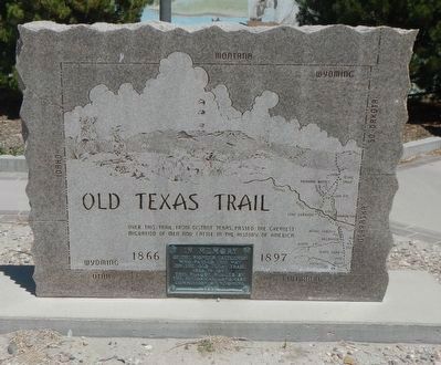 Old Texas Trail Marker image. Click for full size.