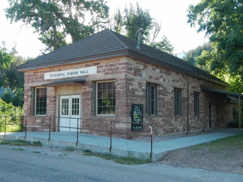 Early Hartville building. Click for full size. Early Hartville building image. Click for full size.