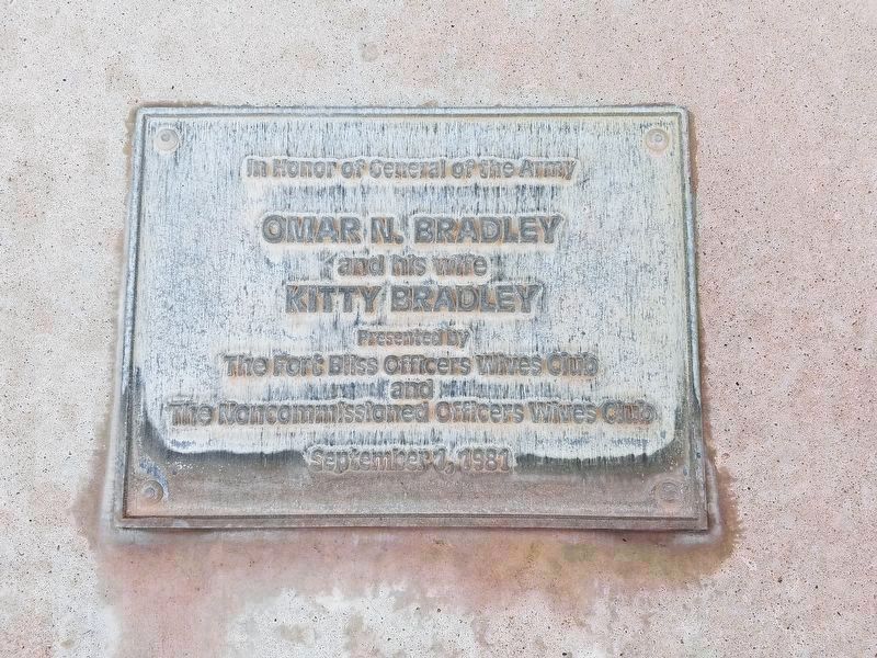Plaque for the nearby Omar Bradley Memorial Tree Grove image. Click for full size.