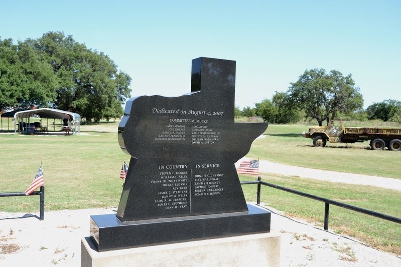 Rear Side of Ranger Vietnam Veterans Memorial image. Click for full size.